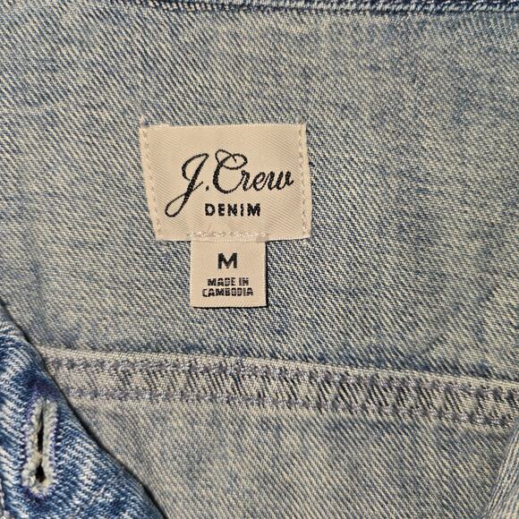 J Crew Denim Women's Classic fitted Jean Jacket Reimagined Jacket Size Medium - Picture 5 of 7